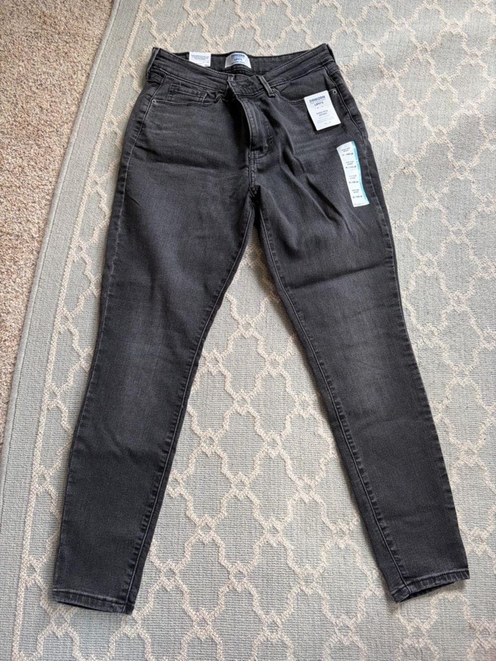Denizen Levi’s High-Rise Skinny Jeans 6S/ W28 L28